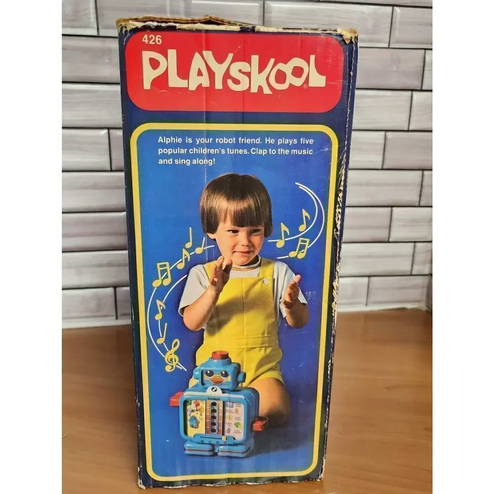 Vintage 1978 Playskool Alphie The Electronic Robot Tested and Working # A67